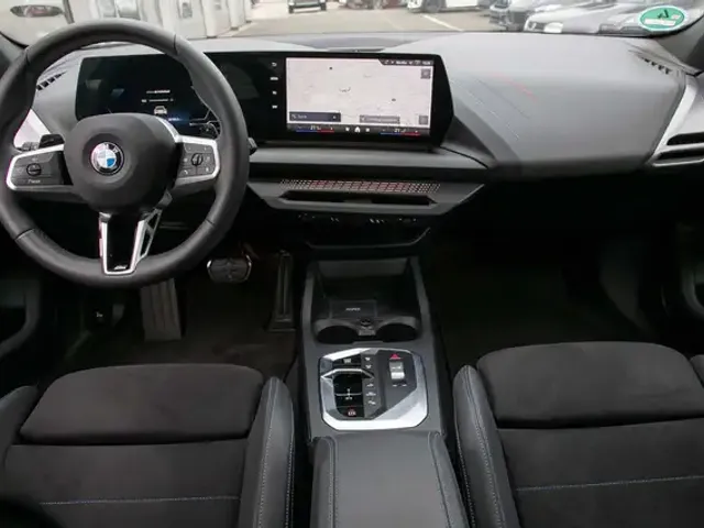 BMW 114