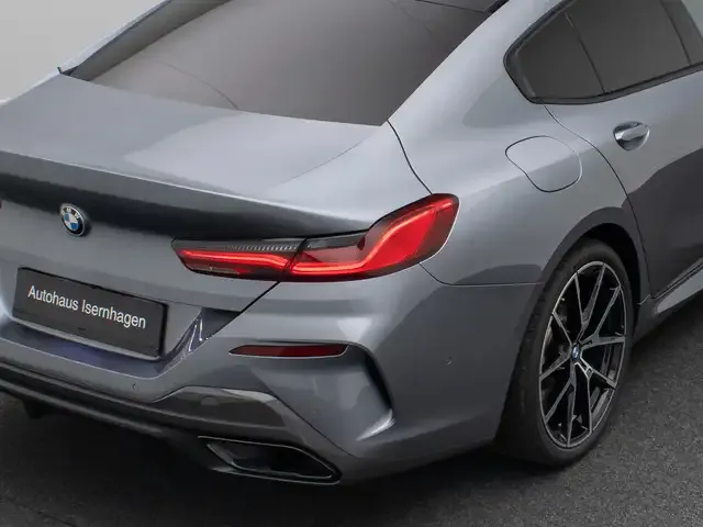 BMW 840