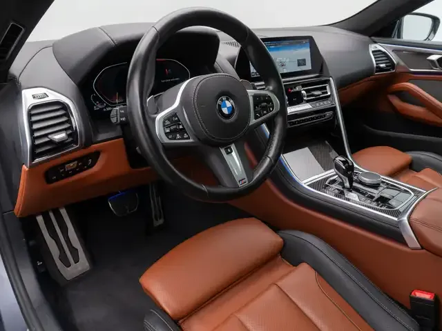 BMW 840