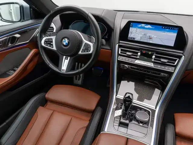 BMW 840
