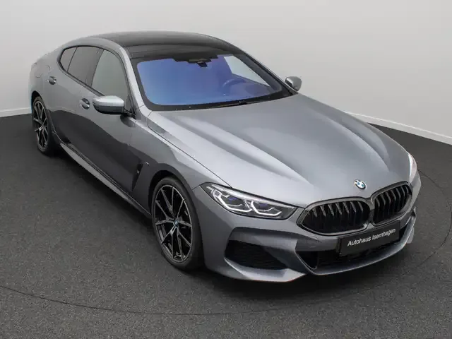 BMW 840