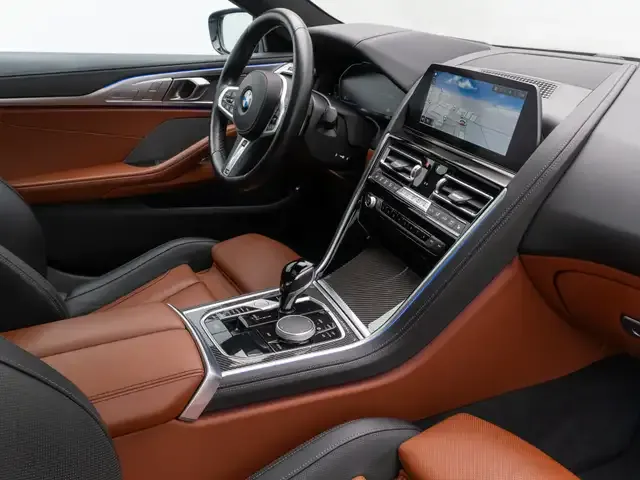 BMW 840