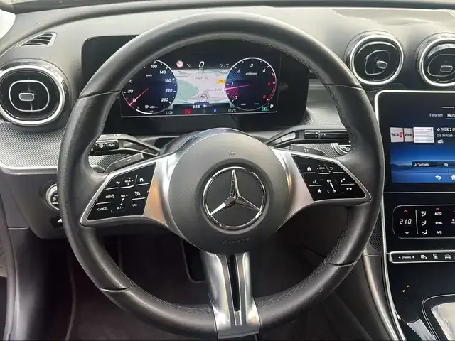 Mercedes-Benz C 220