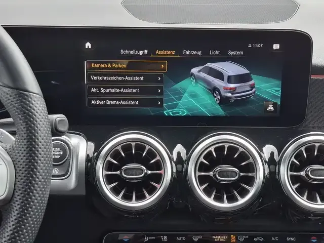 Mercedes-Benz GLB 250