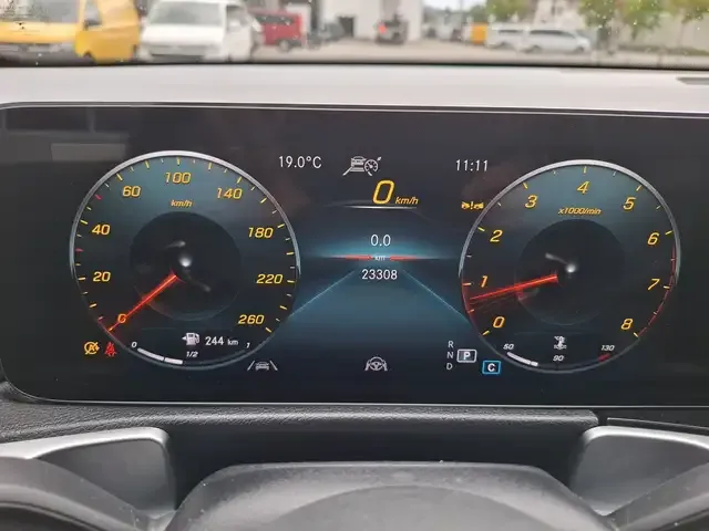 Mercedes-Benz GLB 250
