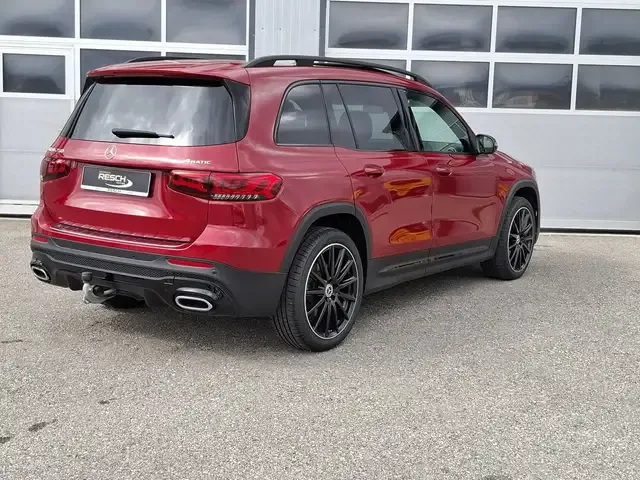 Mercedes-Benz GLB 250