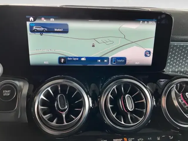 Mercedes-Benz EQB 300
