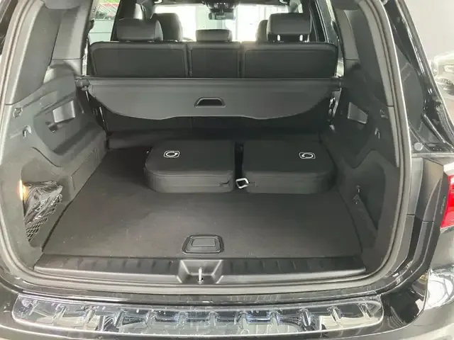Mercedes-Benz EQB 300