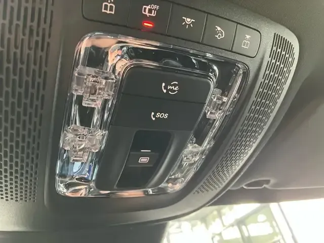 Mercedes-Benz EQB 300