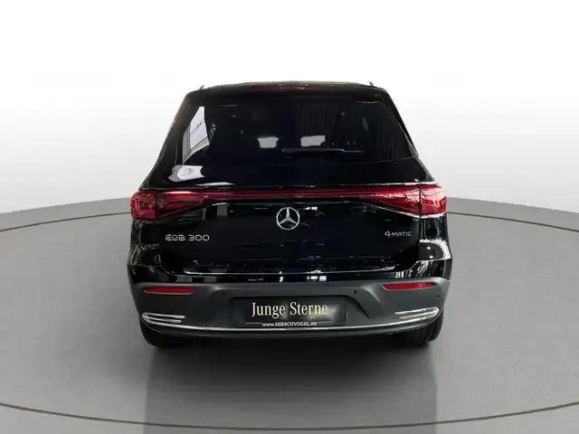 Mercedes-Benz EQB 300