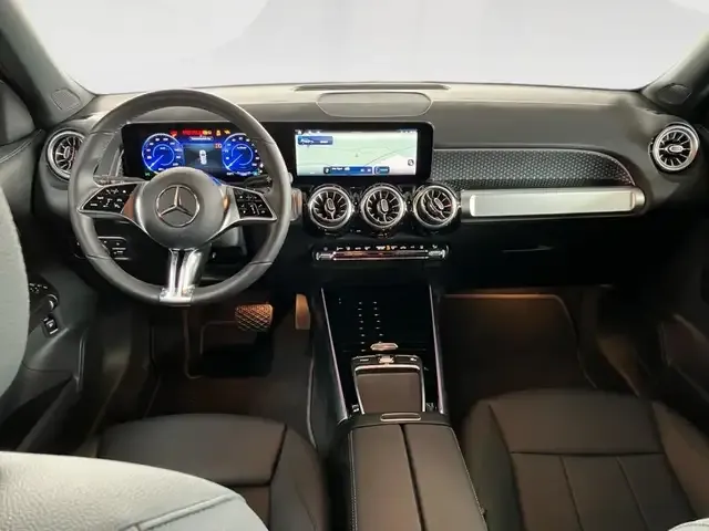 Mercedes-Benz EQB 300