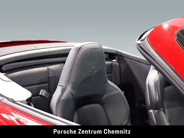 Porsche 992