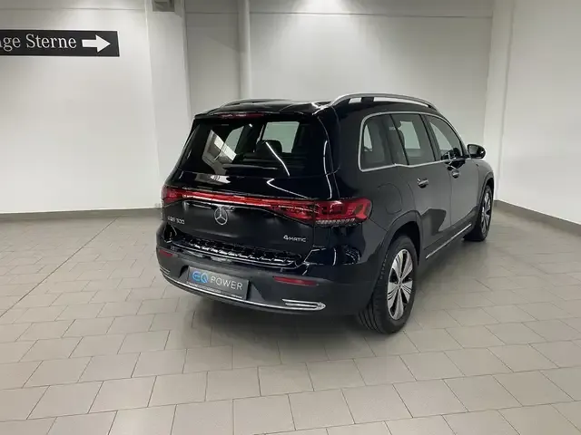 Mercedes-Benz EQB 300