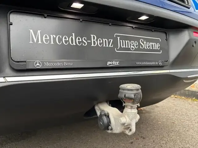 Mercedes-Benz EQC 400