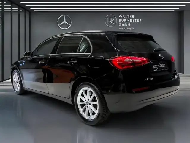 Mercedes-Benz A 250