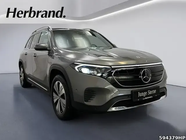 Mercedes-Benz EQB 250