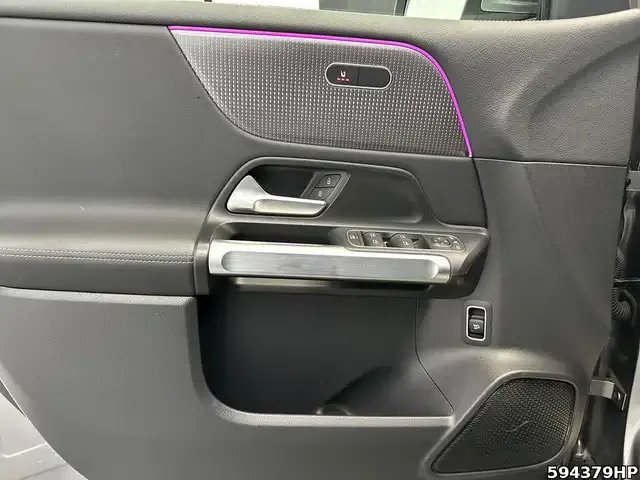 Mercedes-Benz EQB 250