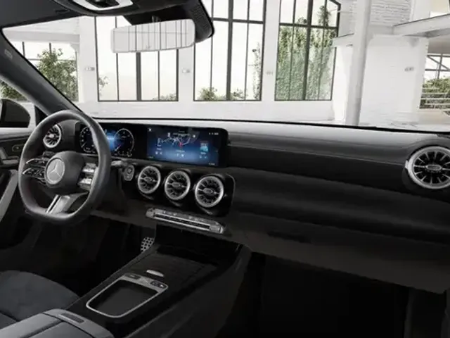 Mercedes-Benz CLA 200