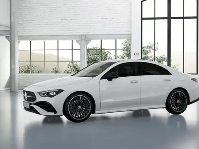 Mercedes-Benz CLA 200