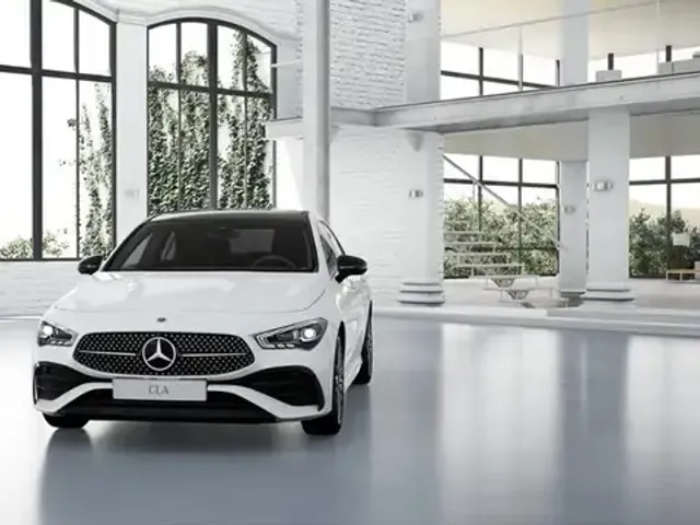 Mercedes-Benz CLA 200