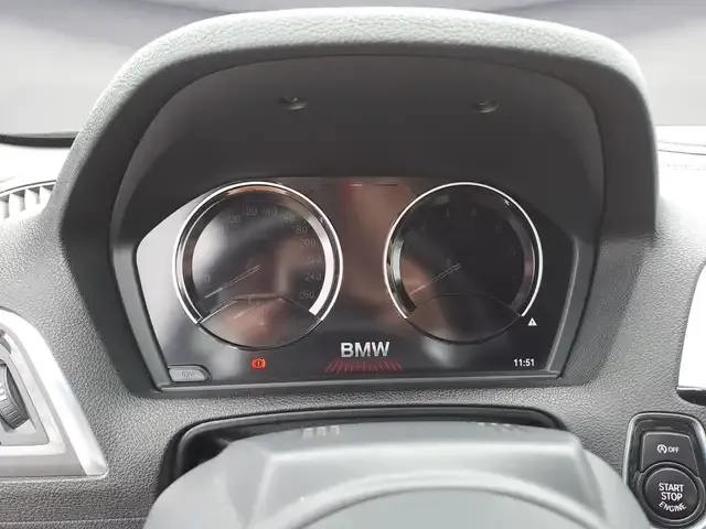 BMW 230