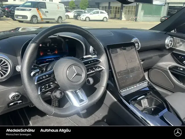 Mercedes-Benz SL 63 AMG