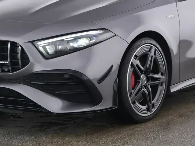 Mercedes-Benz A 35 AMG