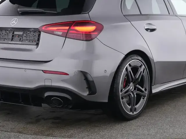 Mercedes-Benz A 35 AMG