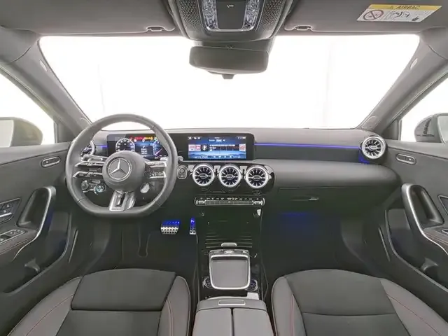 Mercedes-Benz A 35 AMG