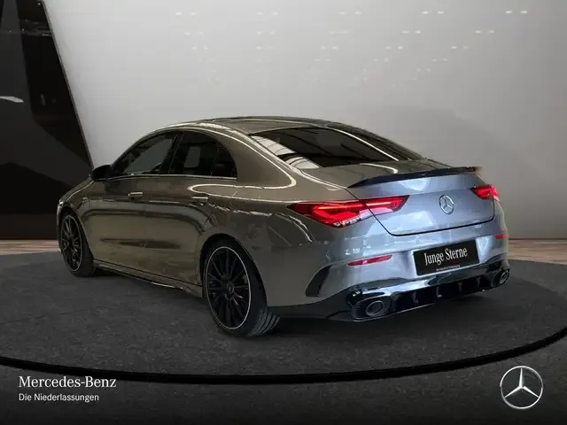 Mercedes-Benz CLA 35 AMG