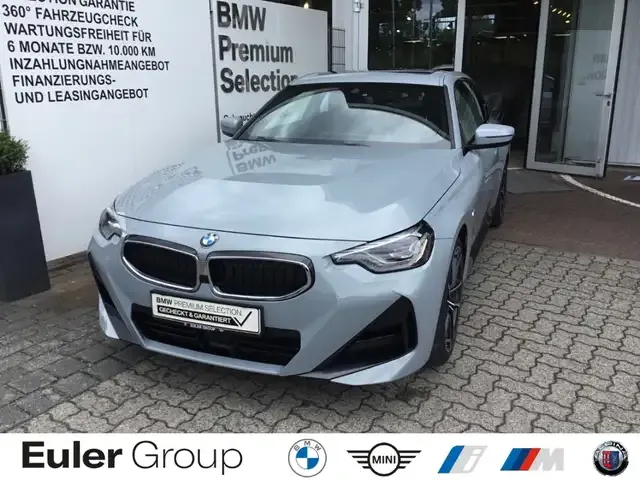 BMW 230