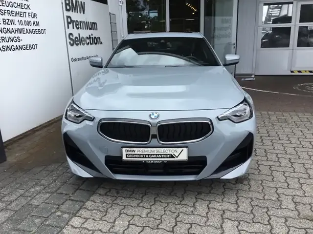 BMW 230
