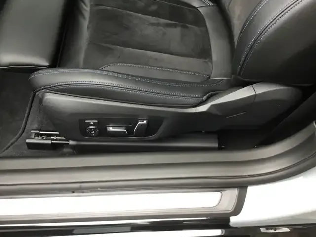 BMW 230
