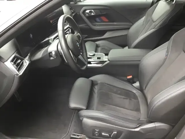 BMW 230