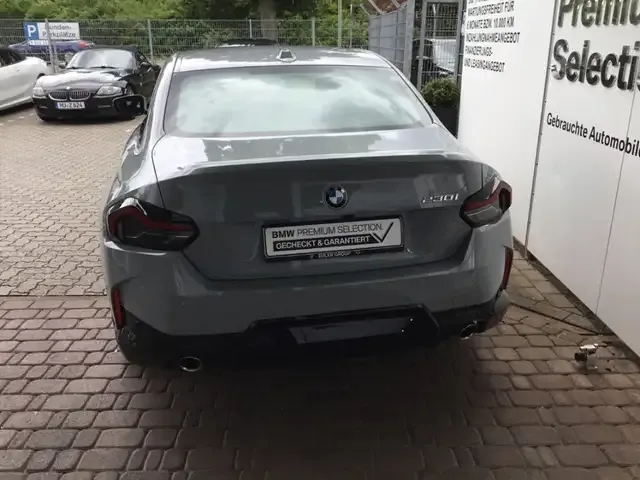 BMW 230