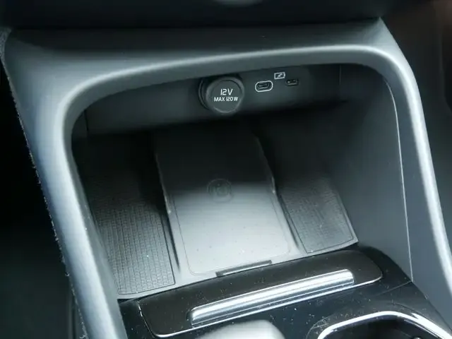 Volvo EX40