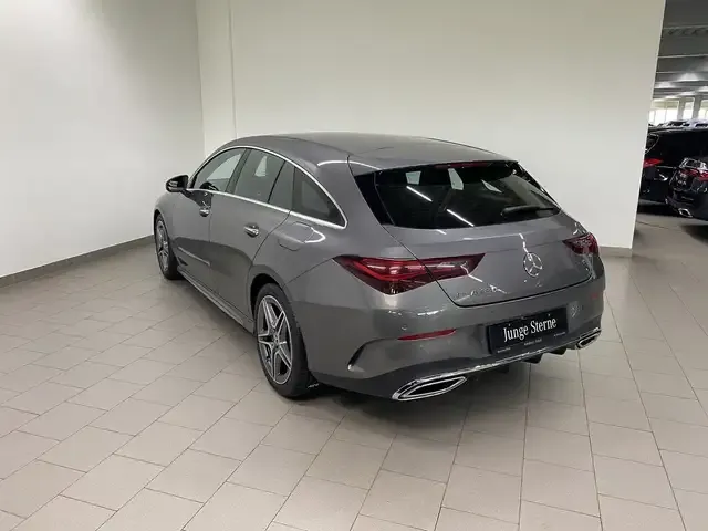 Mercedes-Benz CLA 180