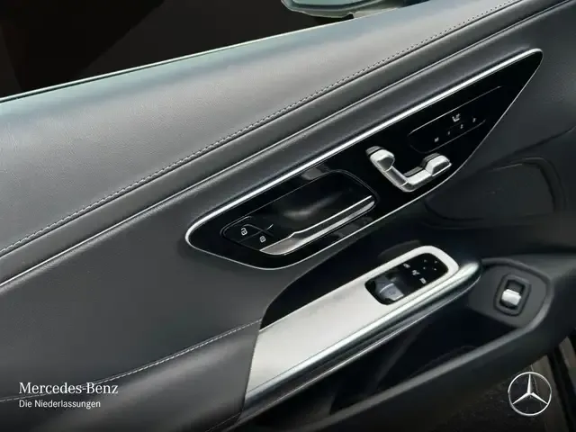 Mercedes-Benz CLE 200