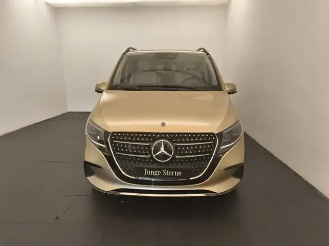Mercedes-Benz V 250