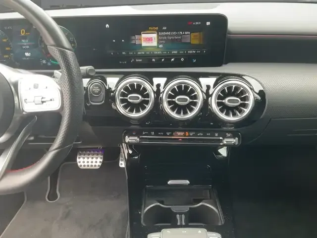 Mercedes-Benz A 250