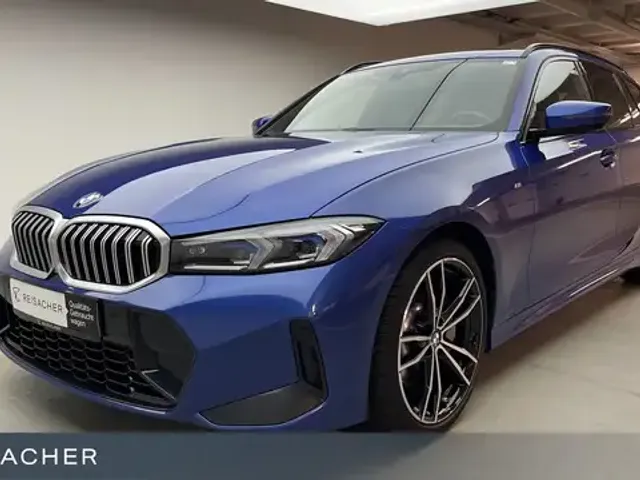 BMW 330