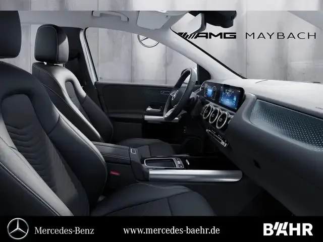 Mercedes-Benz B 180