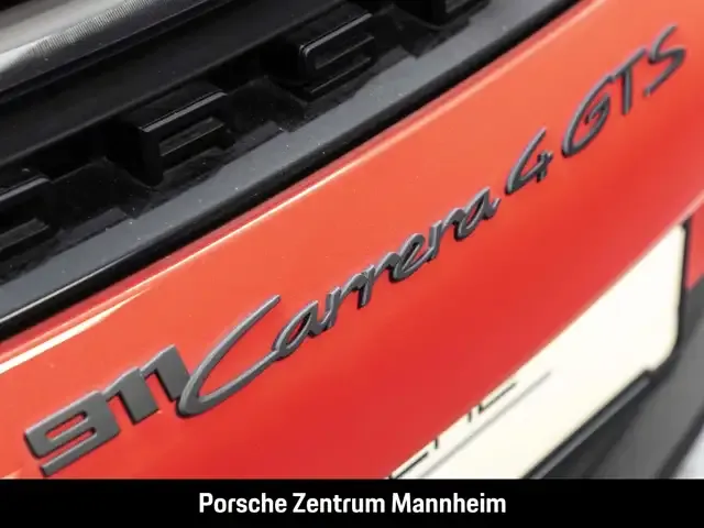 Porsche 992