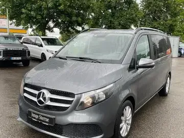 Mercedes-Benz V 220