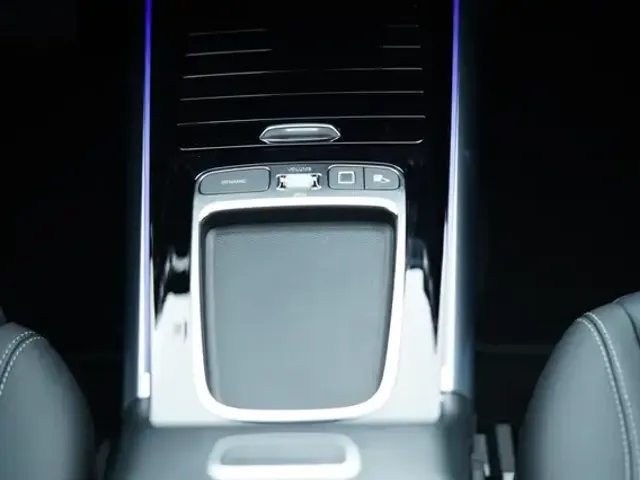 Mercedes-Benz EQA 350