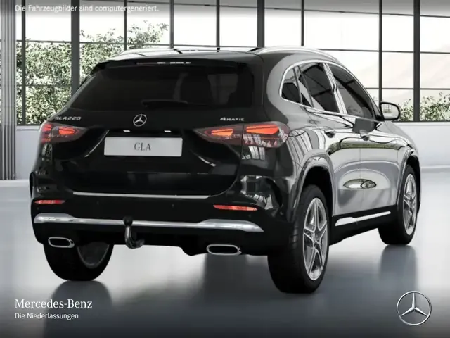 Mercedes-Benz GLA 220