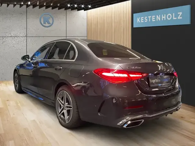 Mercedes-Benz C 300