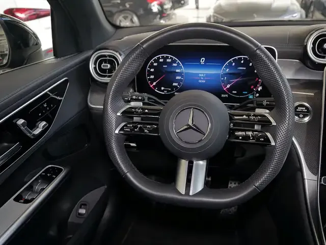 Mercedes-Benz GLC 200