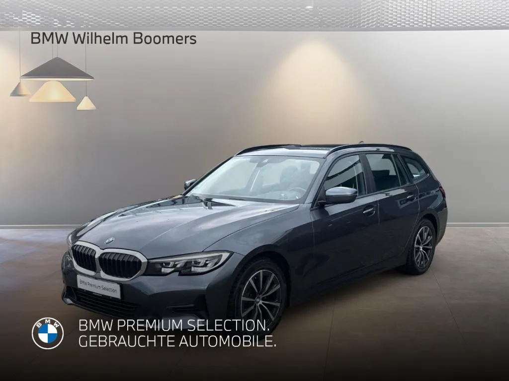 BMW 320
