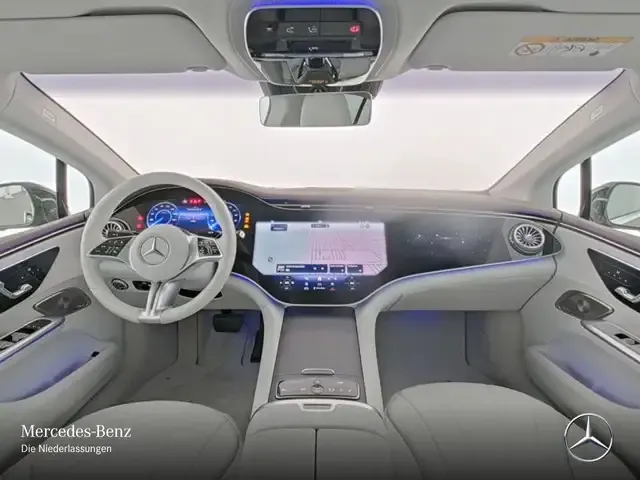 Mercedes-Benz EQE 300
